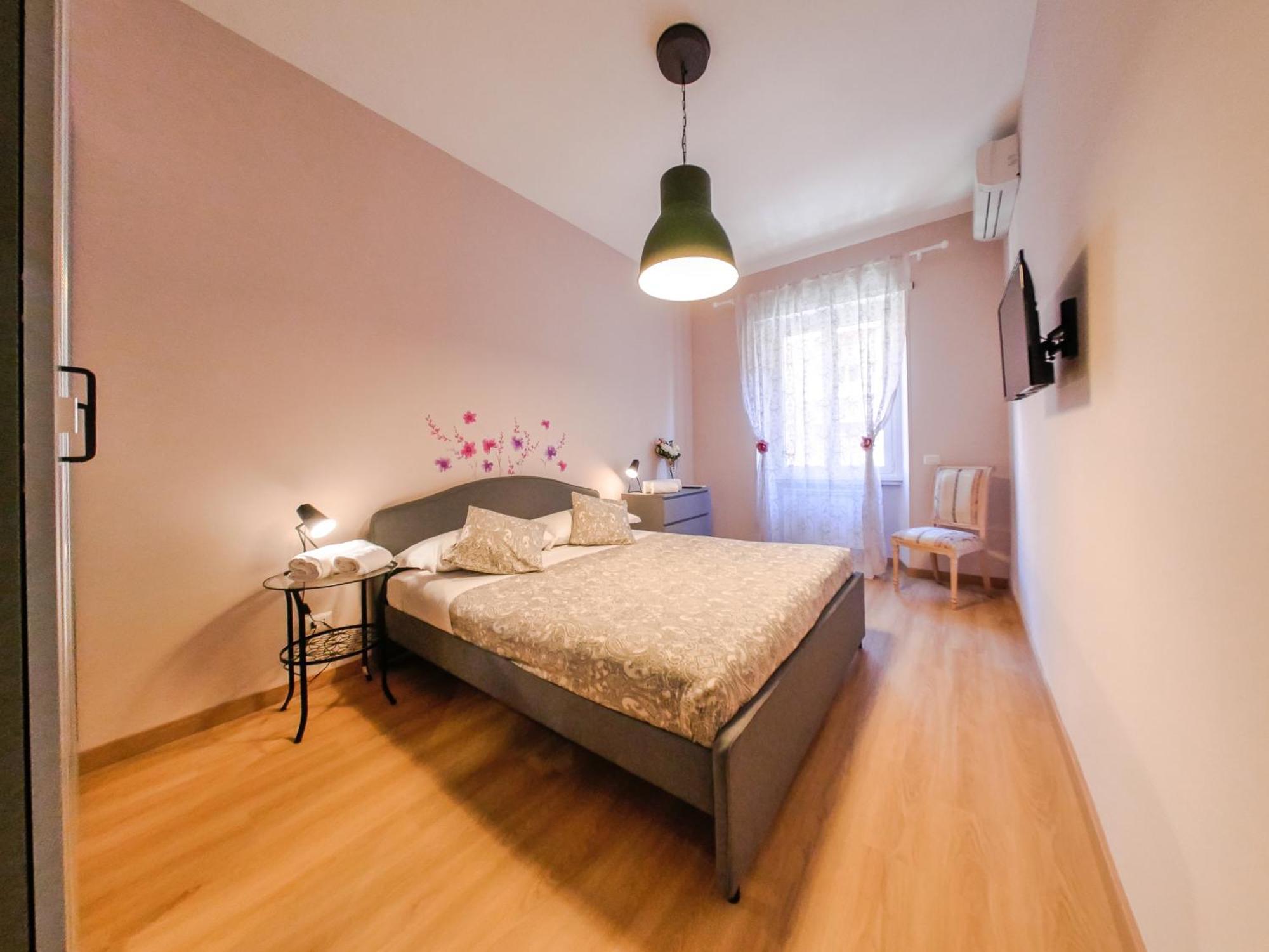 רומא Chic Modern 2-Bedroom Near Metro מראה חיצוני תמונה